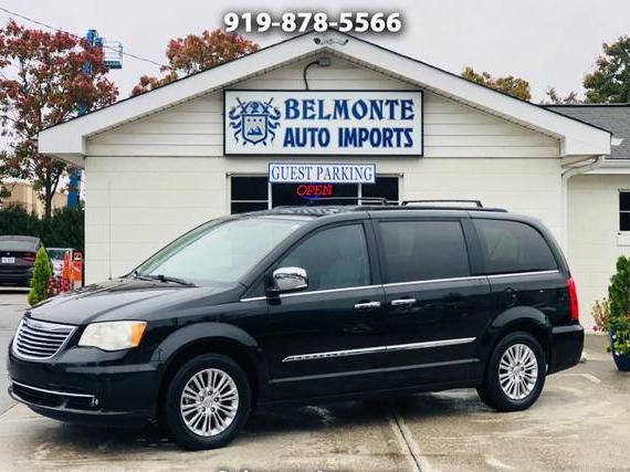CHRYSLER TOWN AND COUNTRY 2015 2C4RC1CG2FR646555 image